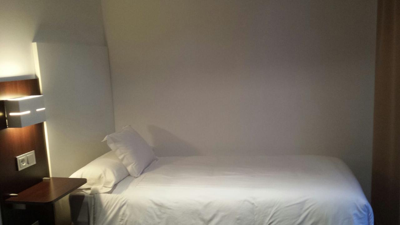 Hotel Rural Las Monteras Villanueva del Rey  Экстерьер фото