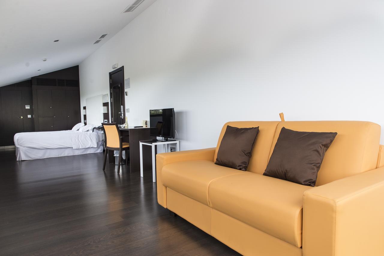 Hotel Rural Las Monteras Villanueva del Rey  Экстерьер фото